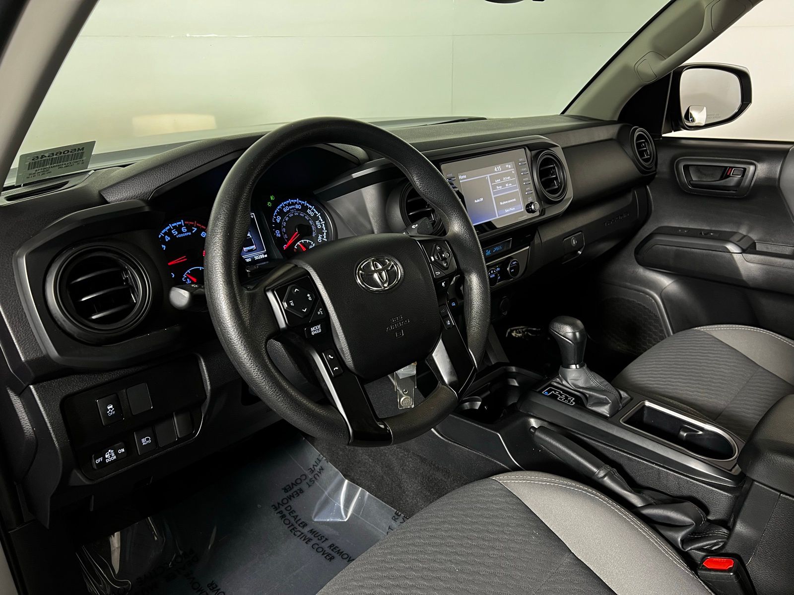 Thumbnail: 2022 Toyota Tacoma - 12