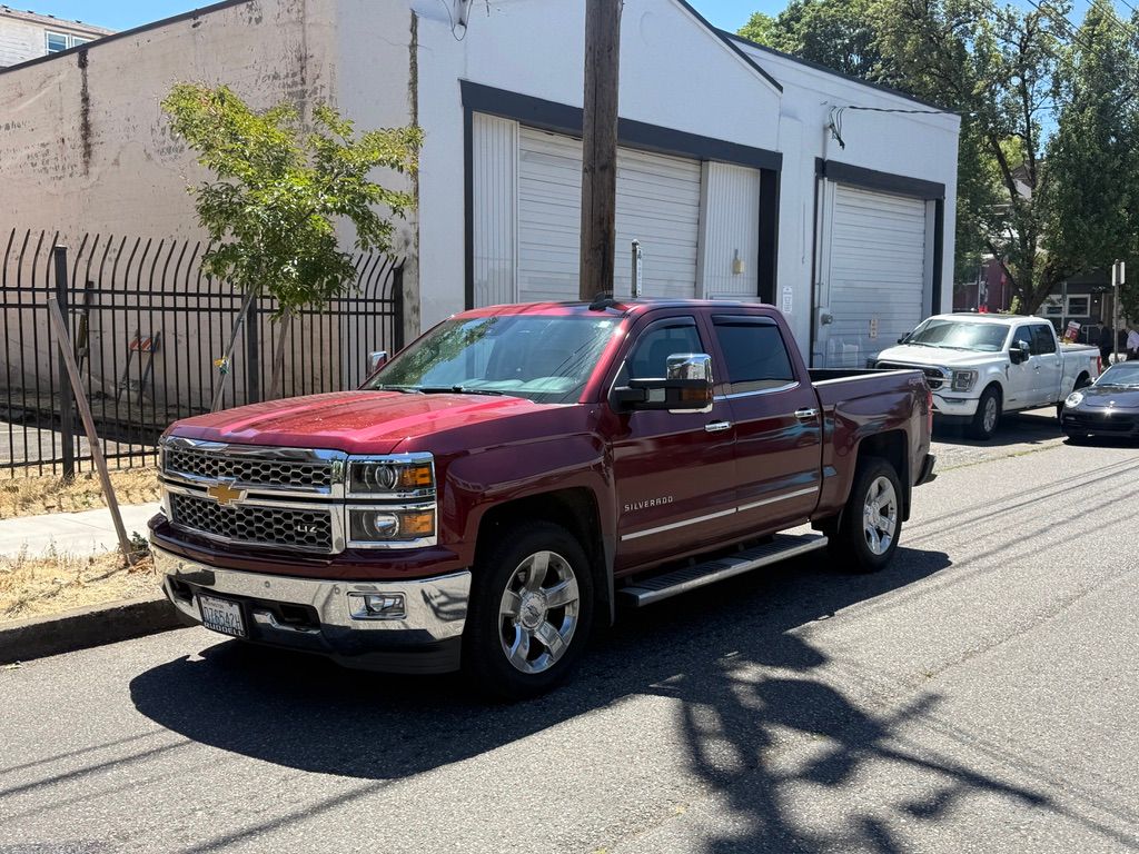 2015 Chevrolet Silverado 1500 LTZ Crew Cab 4WD