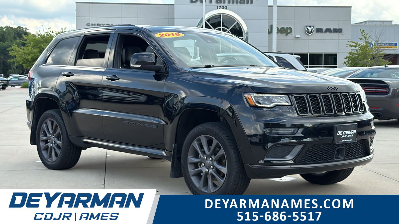 Diamond Black Crystal Pearlcoat 2018 Jeep Grand Cherokee SUV / Crossover Four-Wheel Drive 8-Speed Automatic