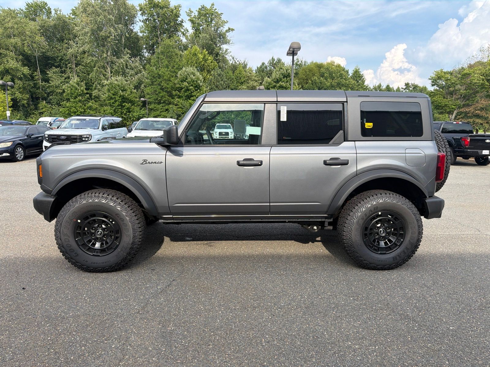 New 2026 Carbonized Gray Metallic Ford Big Bend image 2