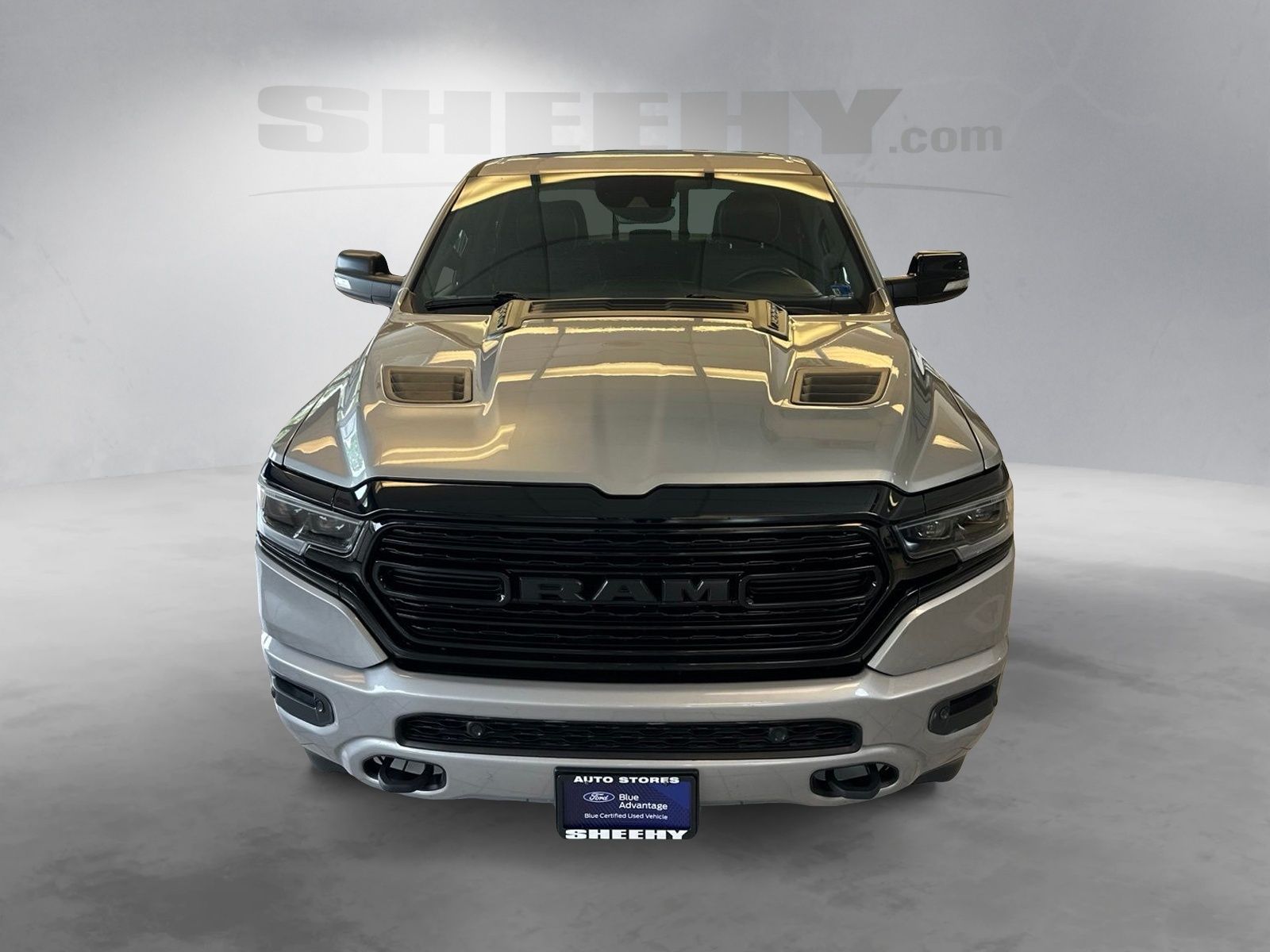 Used 2022 Billet Silver Metallic Ram Limited image 18