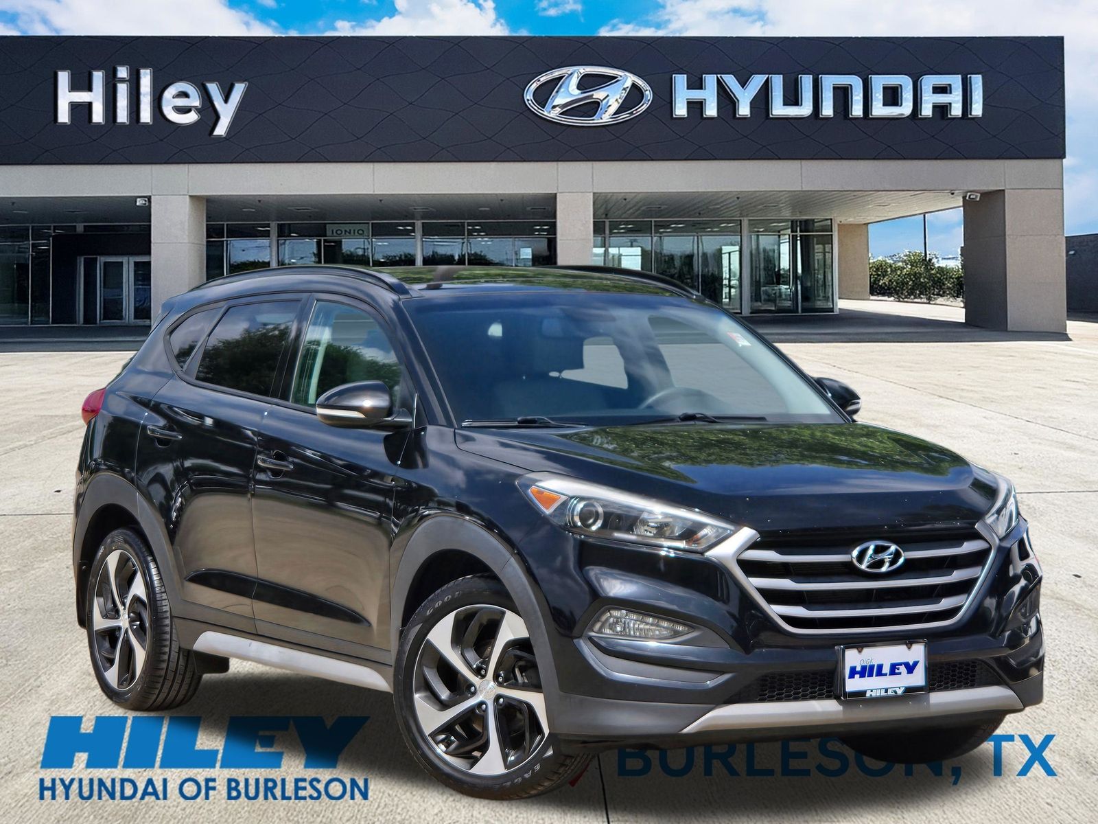Black Noir Pearl 2018 Hyundai Tucson SUV / Crossover All-Wheel Drive 7-Speed Automatic