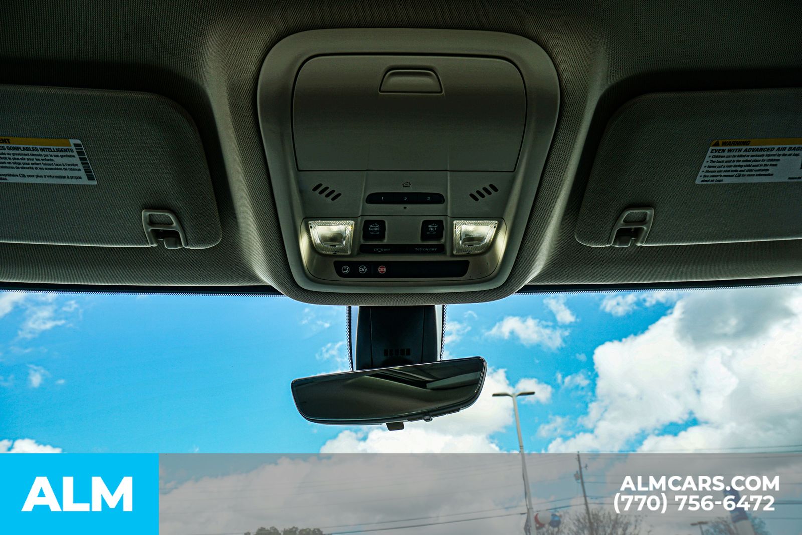 Used 2023 White GMC Denali image 64