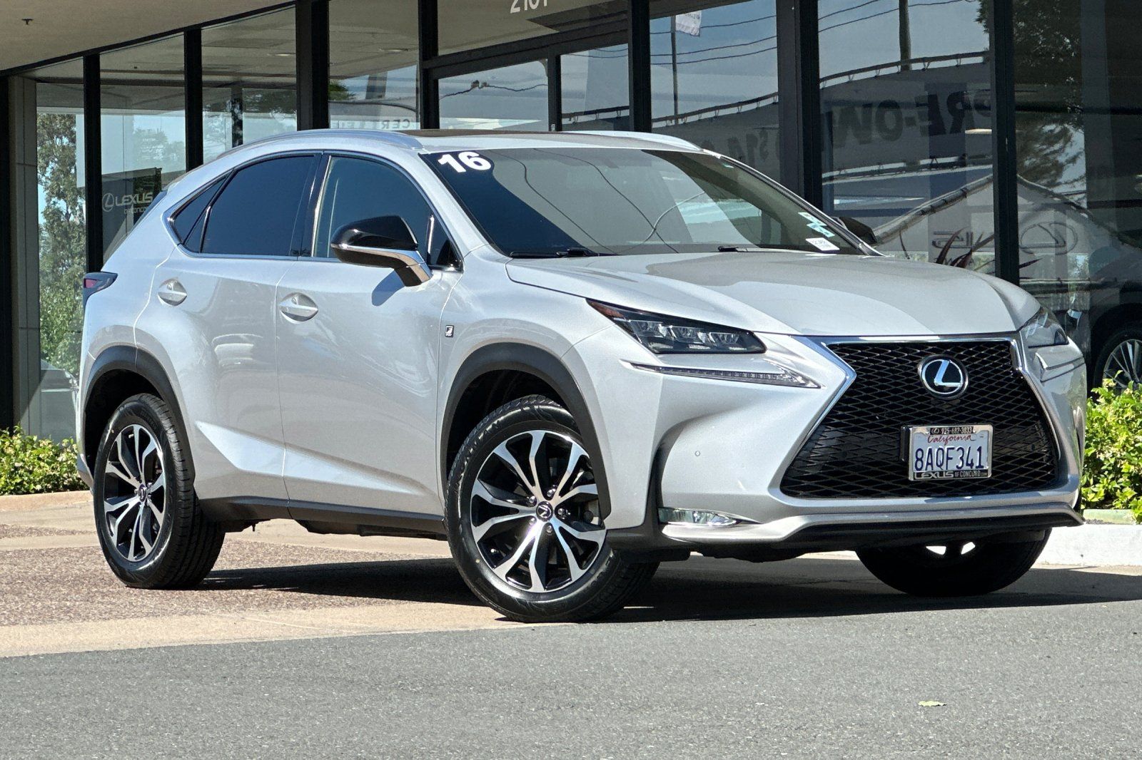 View vehicle photo 2