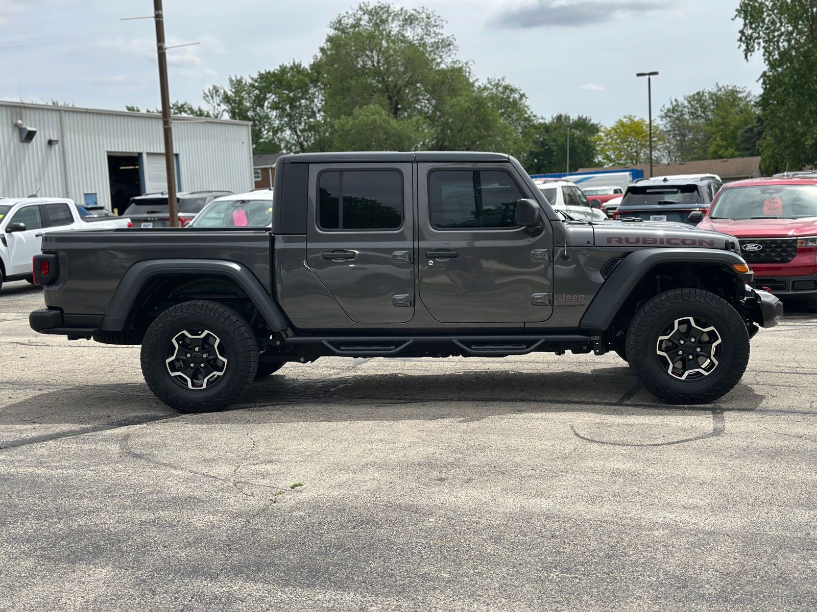 Vehicle Image 2