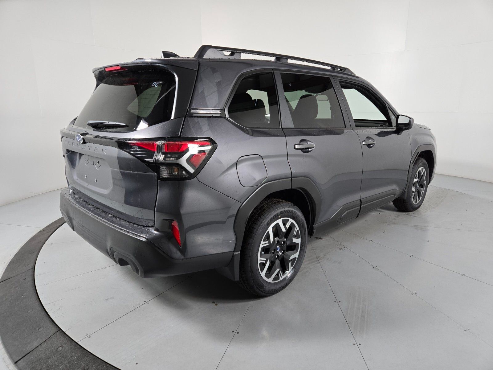 2025 Subaru Forester Premium 4