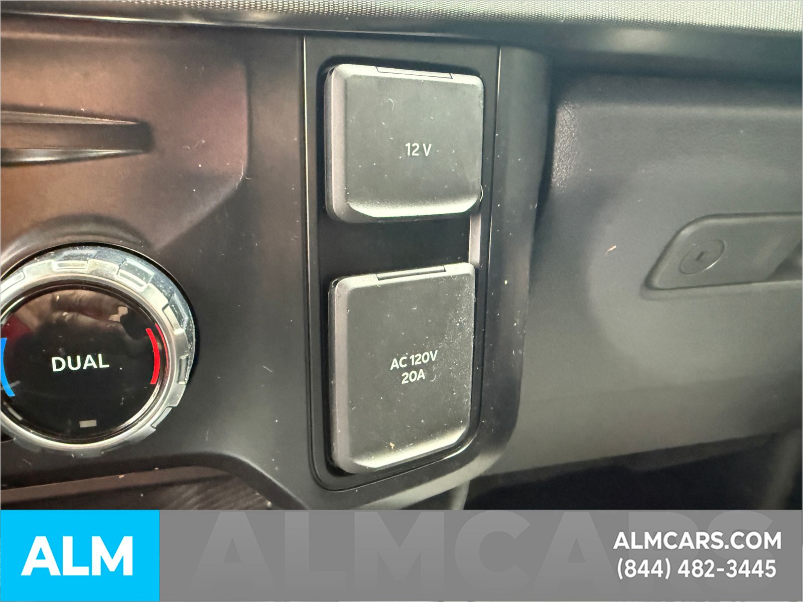 Used 2024 White Ford Platinum image 28