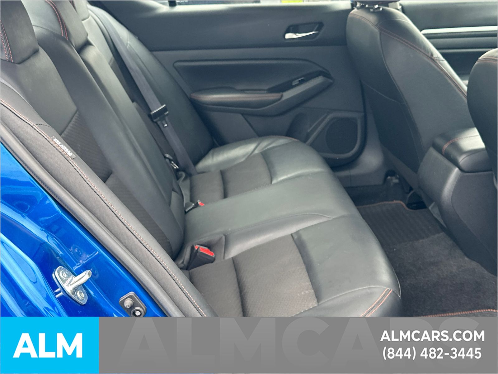 Used 2025 Blue Nissan 2.5 SR image 17