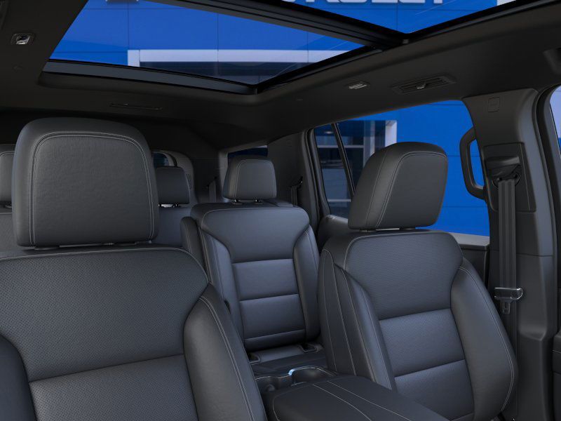 new 2026 Chevrolet Traverse car, priced at $48,520