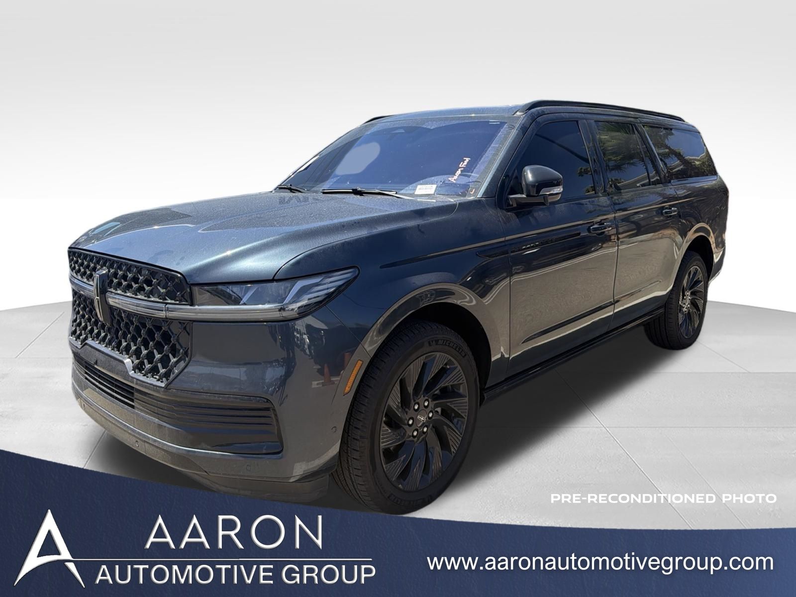 Blue Metallic 2025 Lincoln Navigator SUV / Crossover Four-Wheel Drive Automatic
