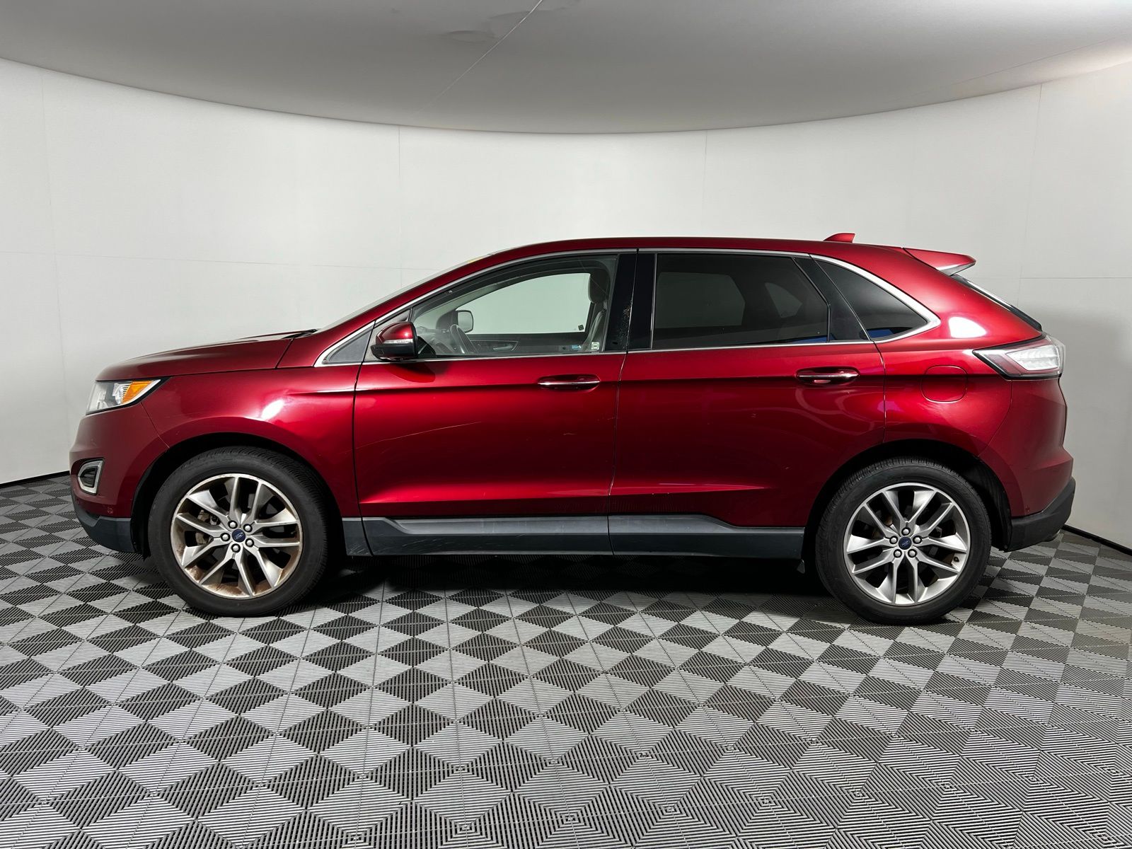 Thumbnail: 2015 Ford Edge - 8