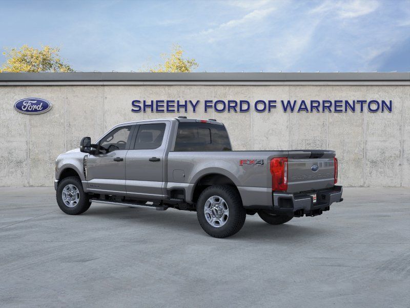 New 2026 Carbonized Gray Metallic Ford XLT image 6
