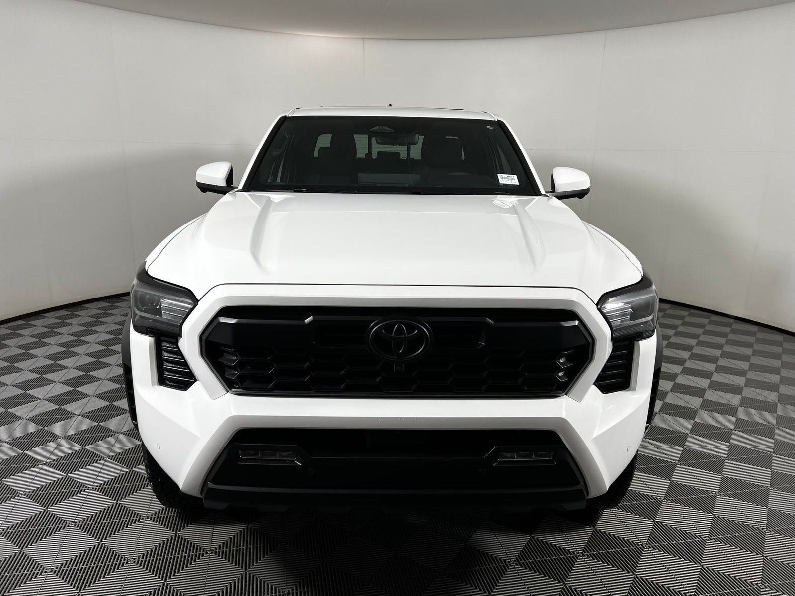 Thumbnail: 2026 Toyota Tacoma - 2