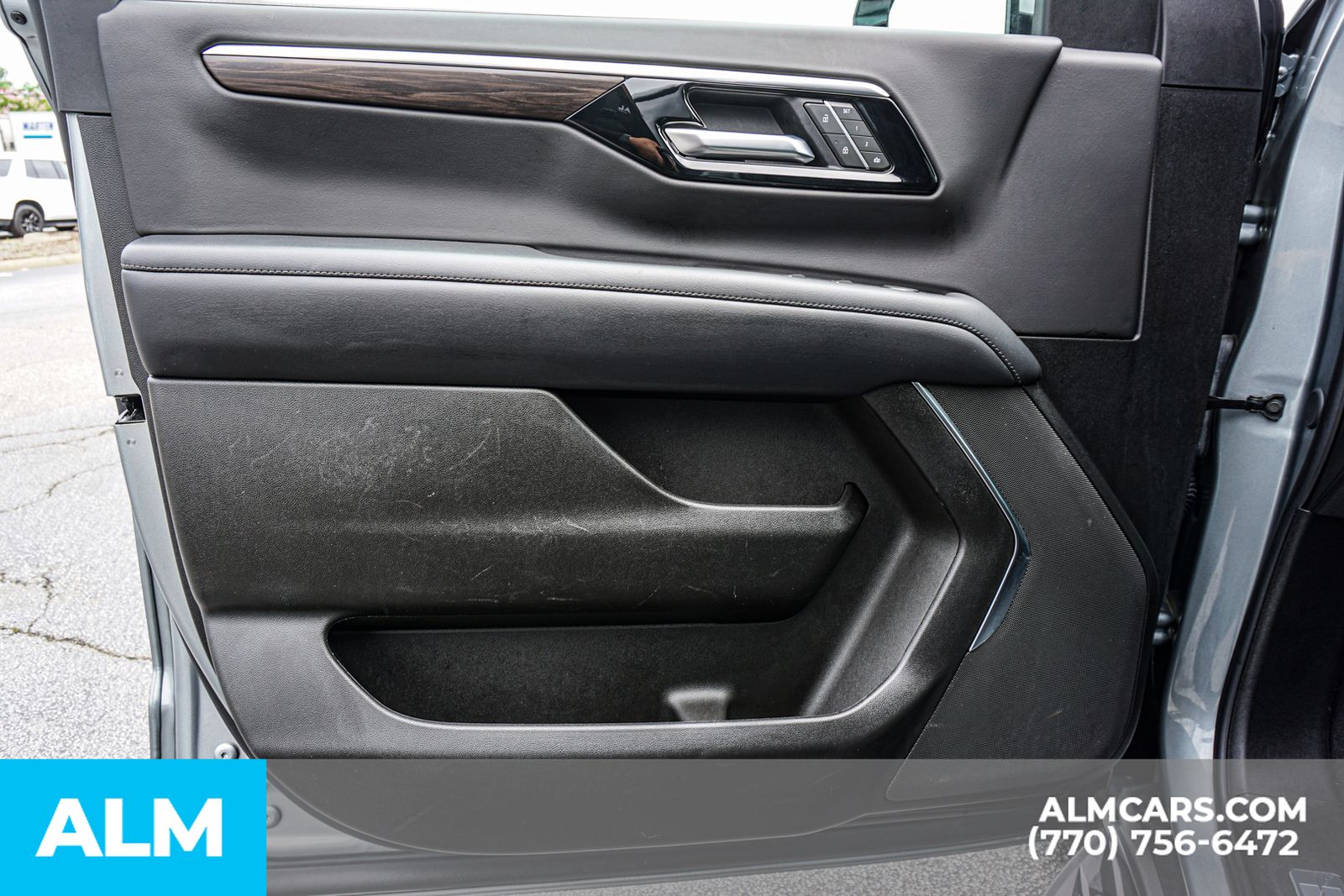 Used 2025 Gray Chevrolet LT image 52