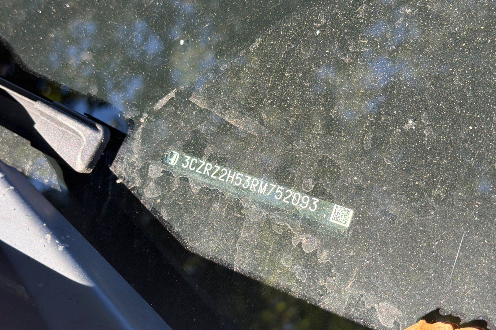 View vehicle photo 3