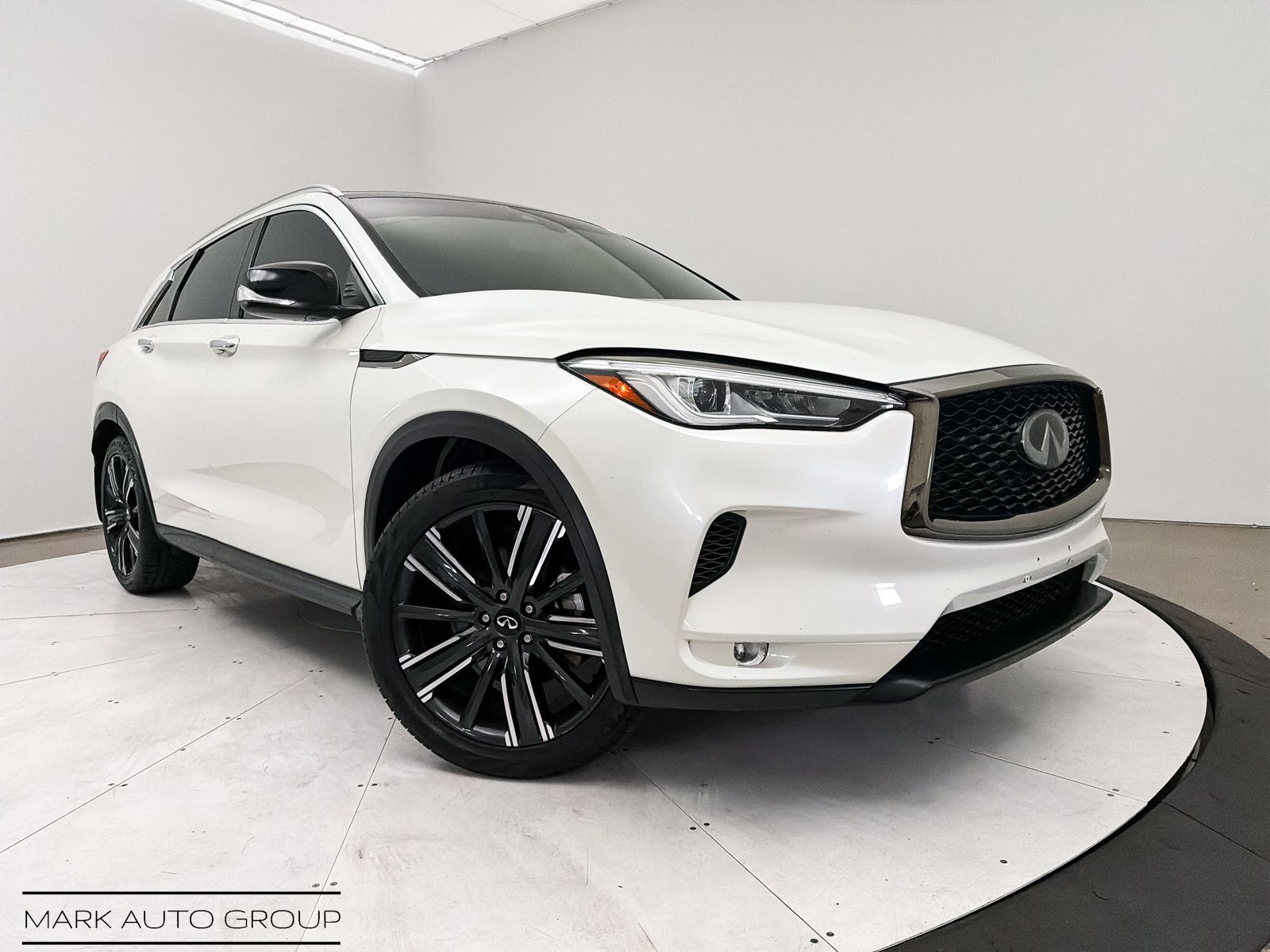 2021 INFINITI QX50 LUXE
