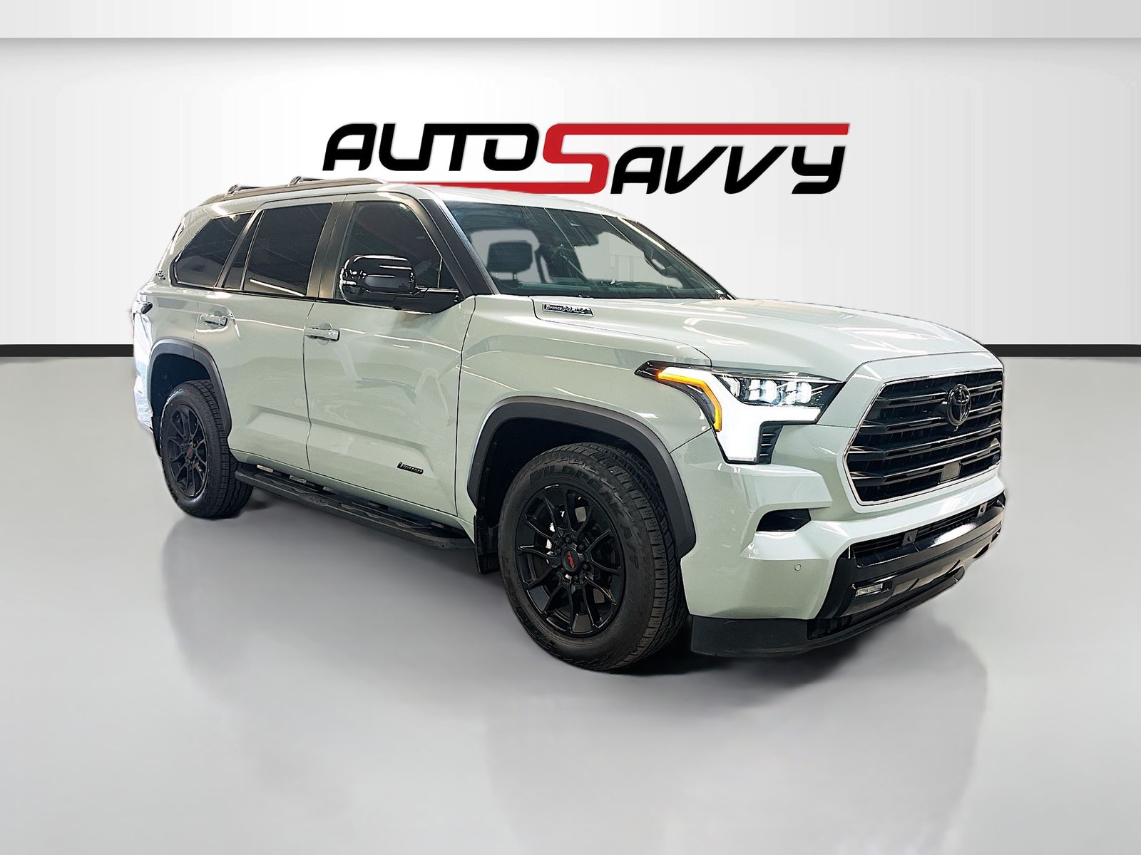 2025 Toyota Sequoia Limited 4WD i-FORCE MAX Hybrid's photo