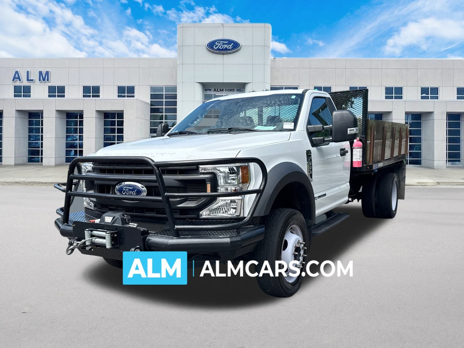 2022 Ford F-550 Super Duty Chassis Cab XL's photo