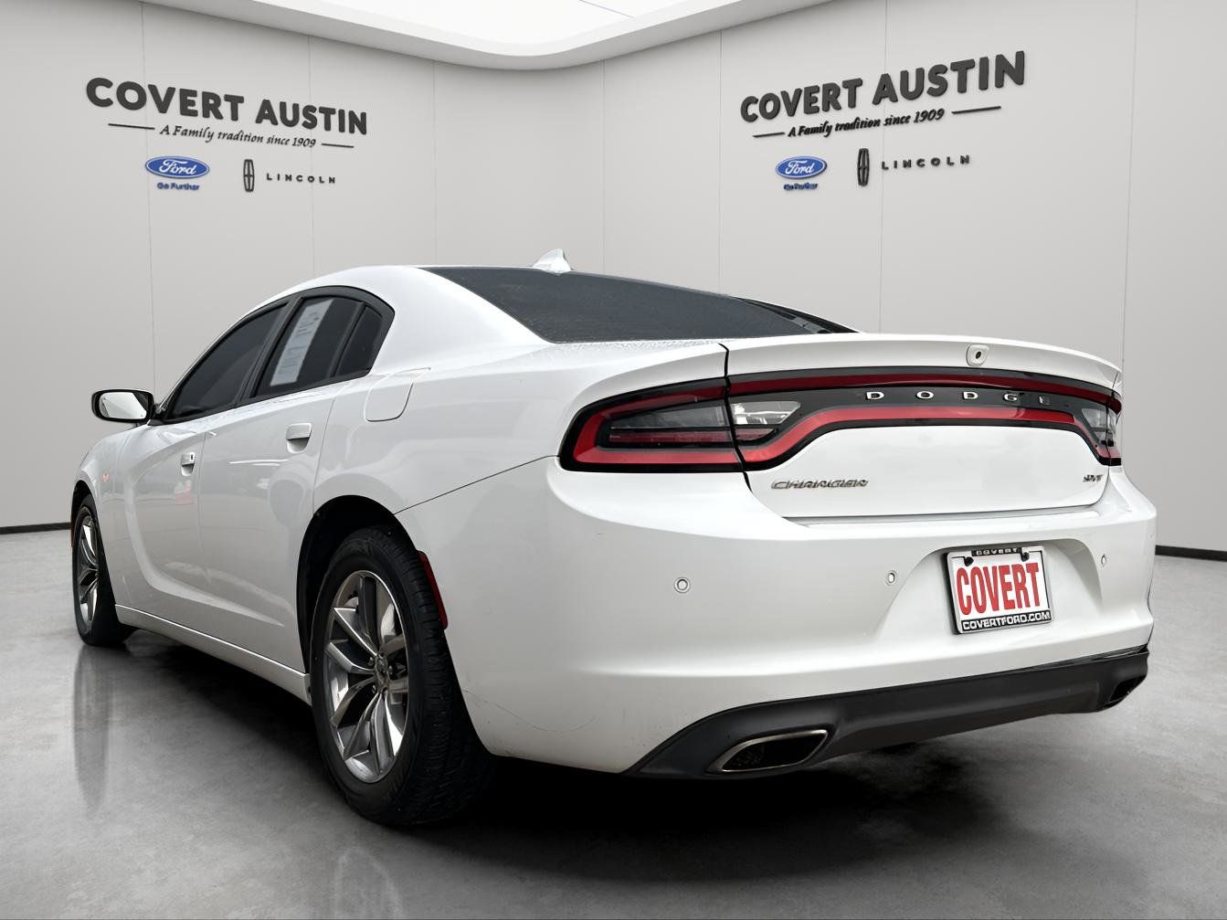 Used Car 2015 Dodge Charger  Sxt For Sale Under $15,000 In Austin, Texas