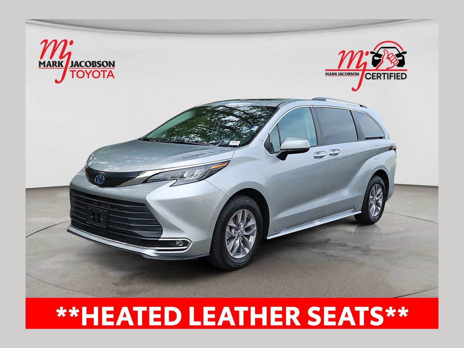 2024 Toyota Sienna XLE 7-Passenger FWD