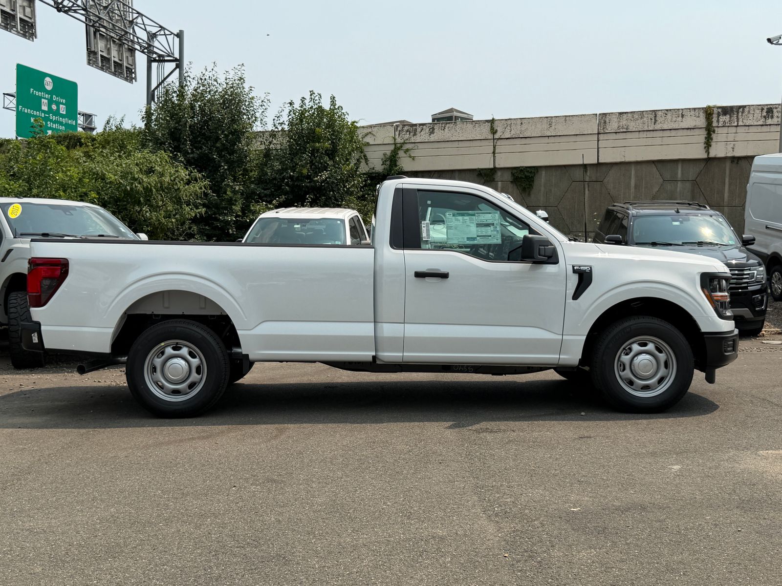 New 2026 Oxford White Ford XL image 6