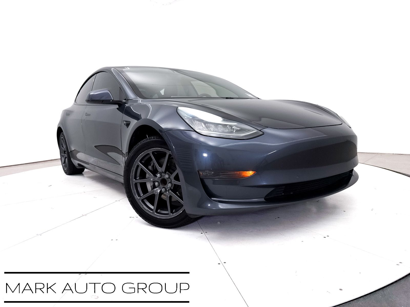 2019 Tesla Model 3 Mid Range