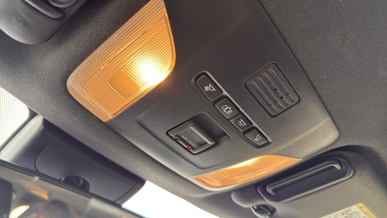 Used Car 2020 Toyota Corolla  Se For Sale Under $20,000 In Austin, Texas