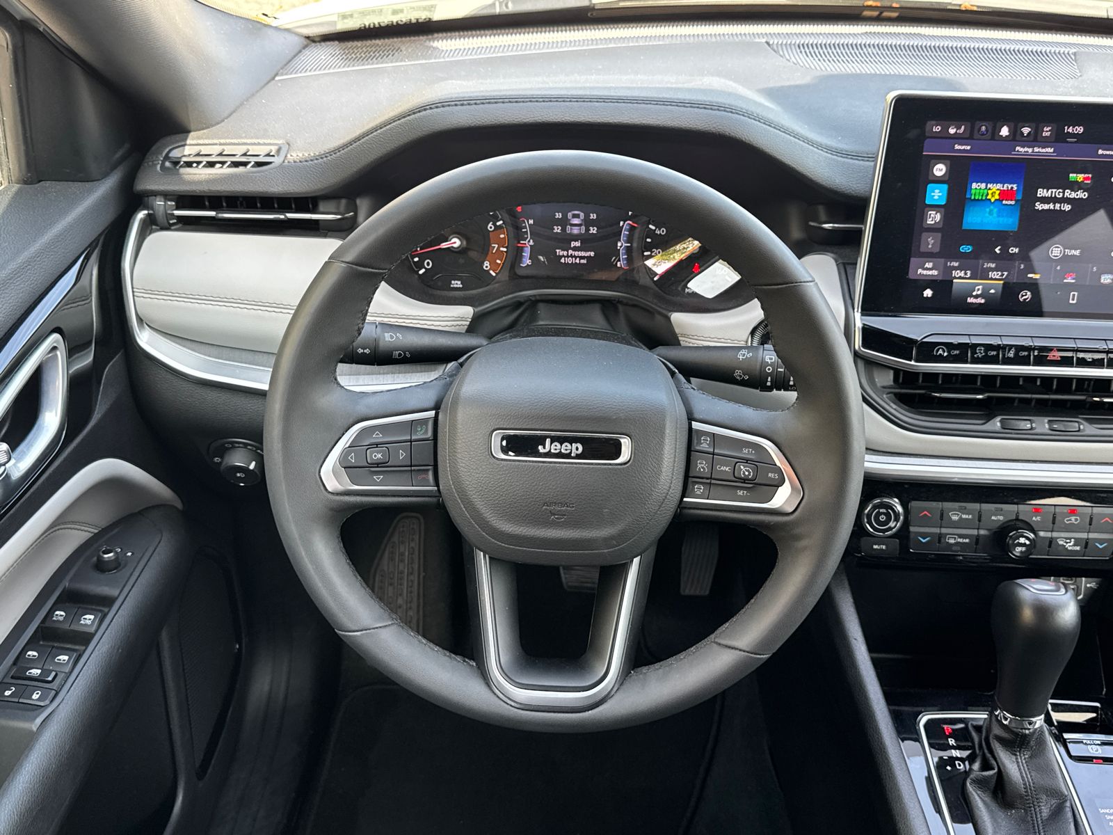 2025 Jeep Compass Limited - Photo 23