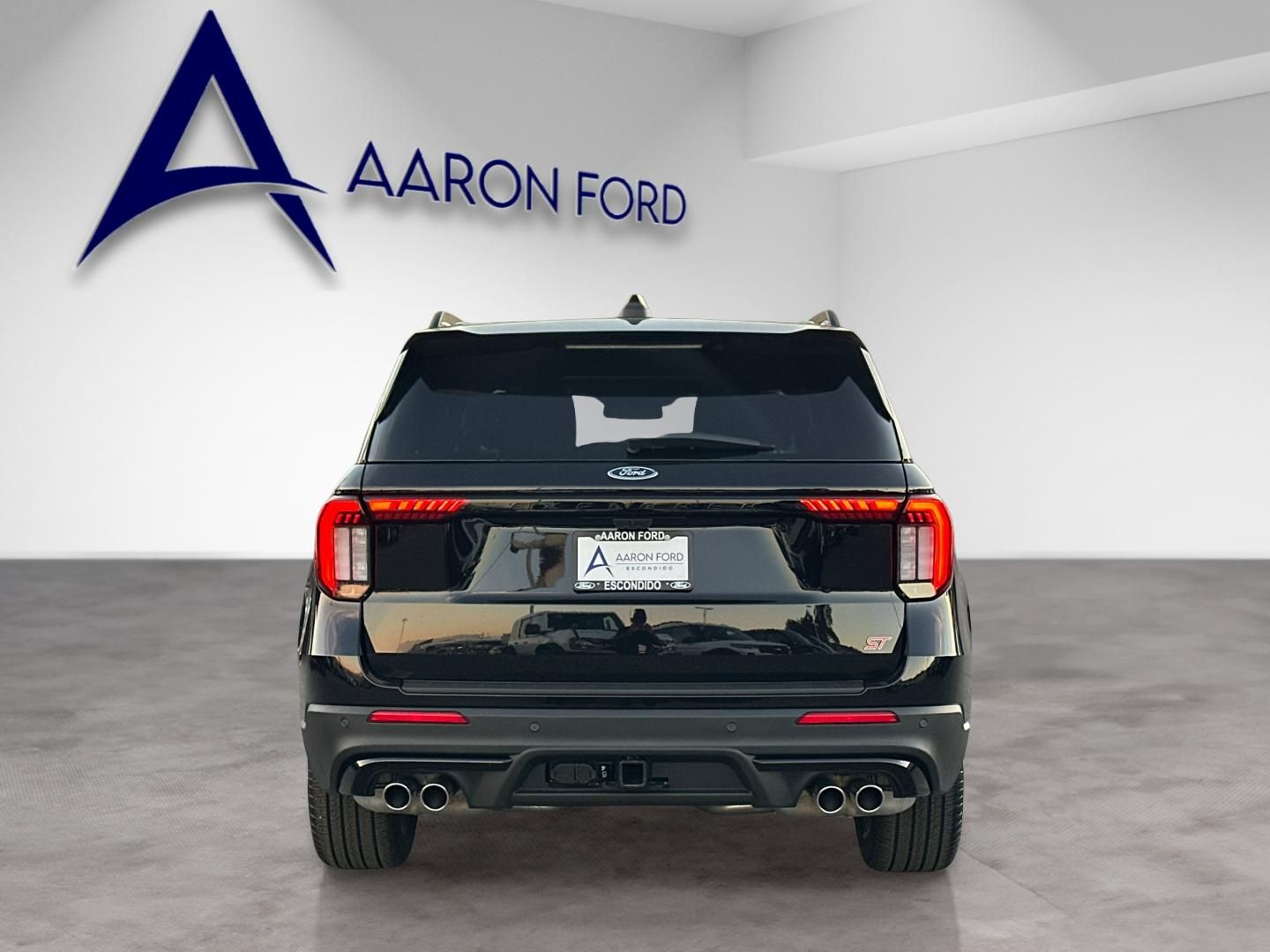 View vehicle photo 5