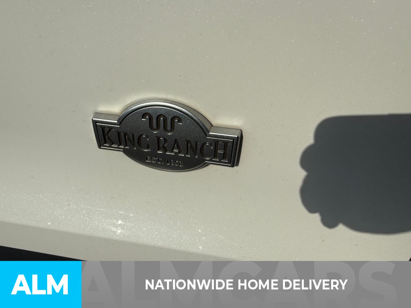 Used 2022 White Metallic Ford King Ranch image 4