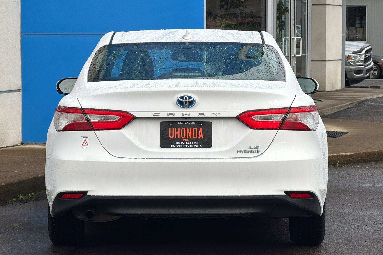 View vehicle photo 5