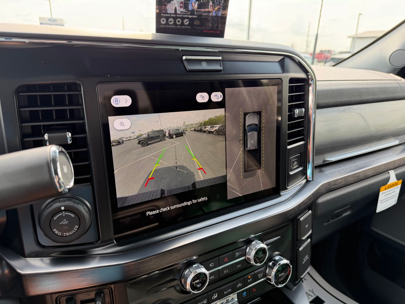 2026 Ford F-250SD image 18