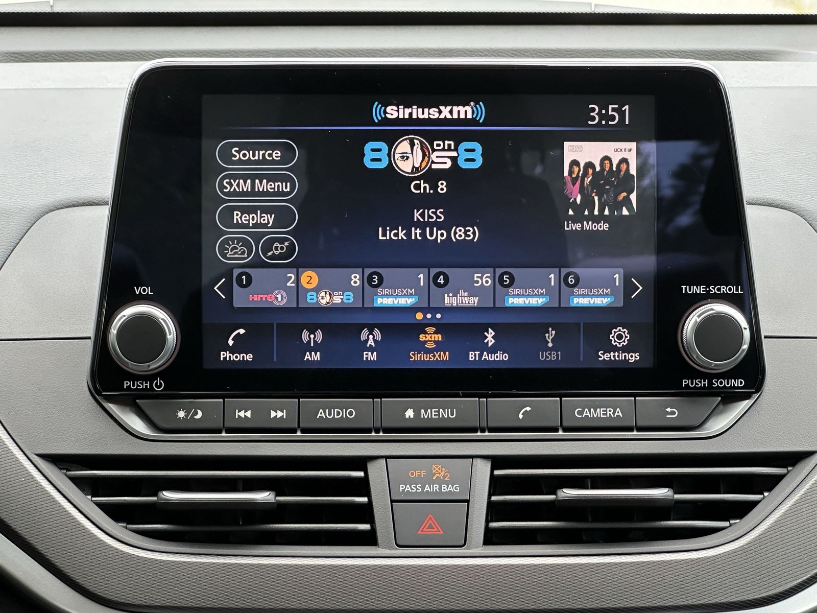 2025 Nissan Altima 2.5 SR photo 3