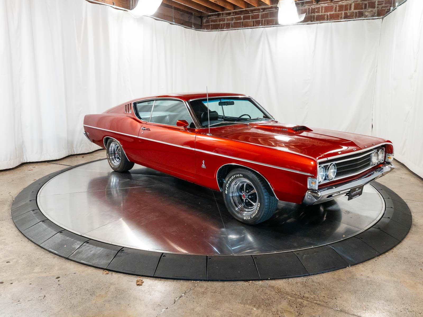 1969 Ford Cobra 2 Door Sports Roof