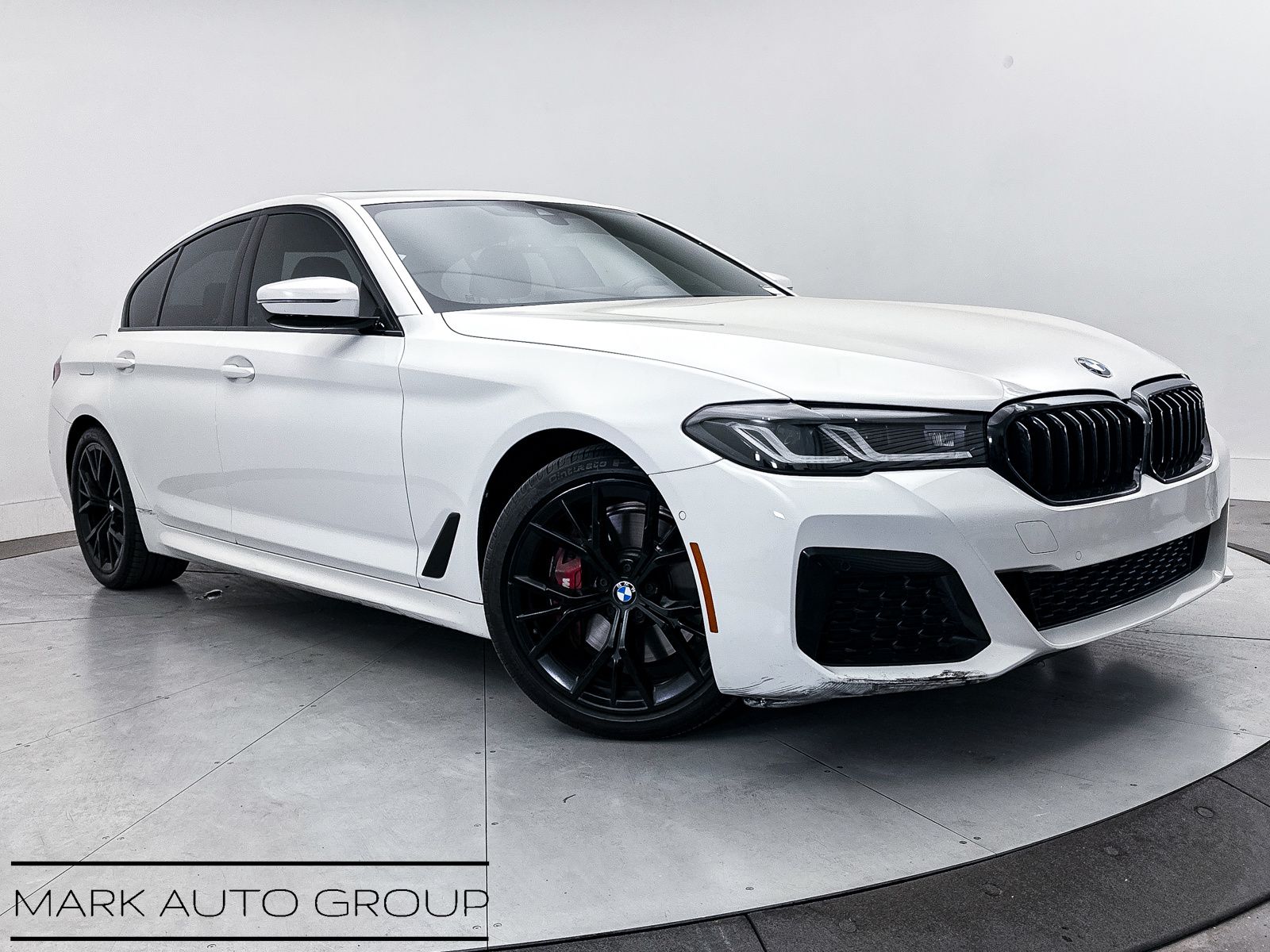 2023 BMW 5 Series 530i