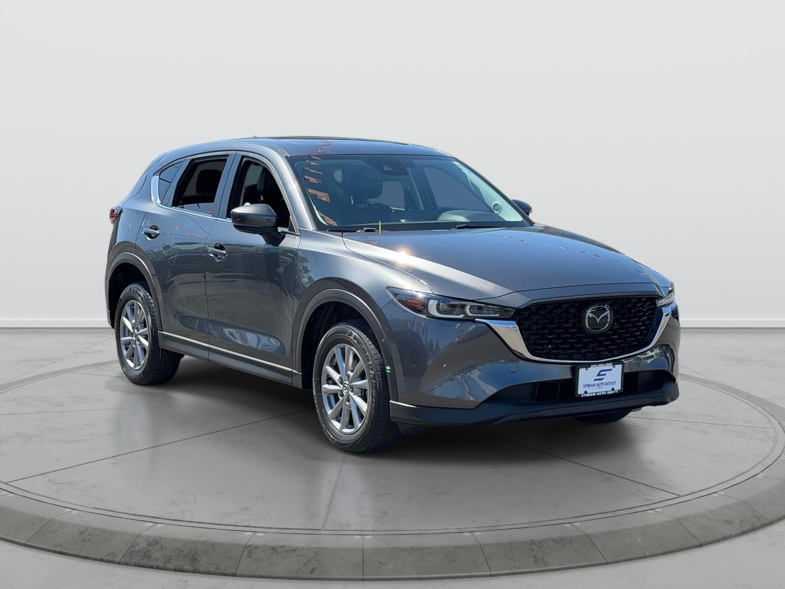 2022 Mazda CX-5 S Preferred package Auto AWD's photo