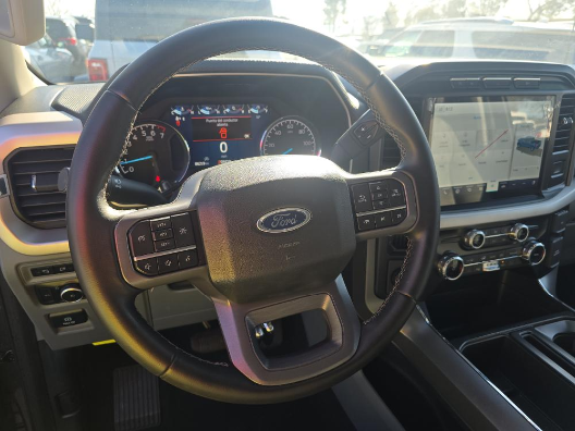 Used 2023 Gray Ford XLT image 10