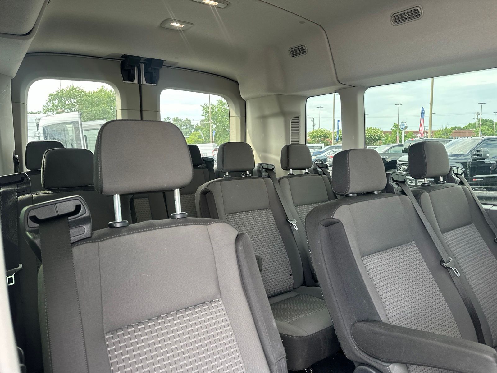 Certified Used 2024 Oxford White Ford XLT image 27