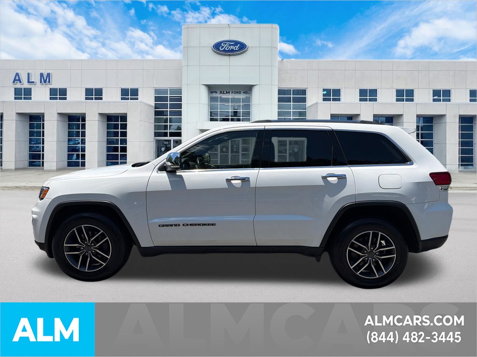 Certified Used 2020 Bright White Clearcoat Jeep Limited image 9