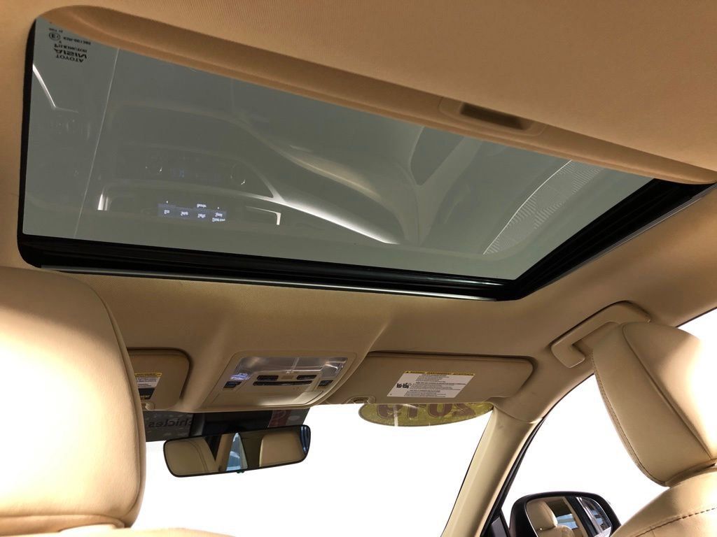 2019 Toyota Highlander XLE 27