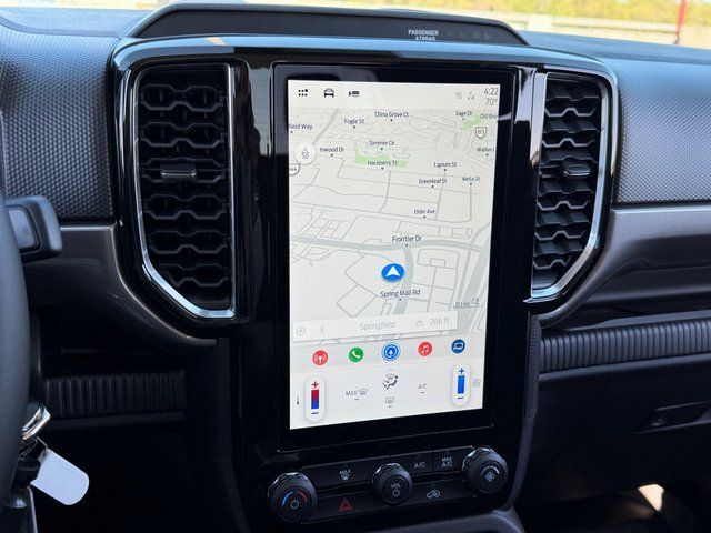 New 2025 Oxford White Ford XLT image 20