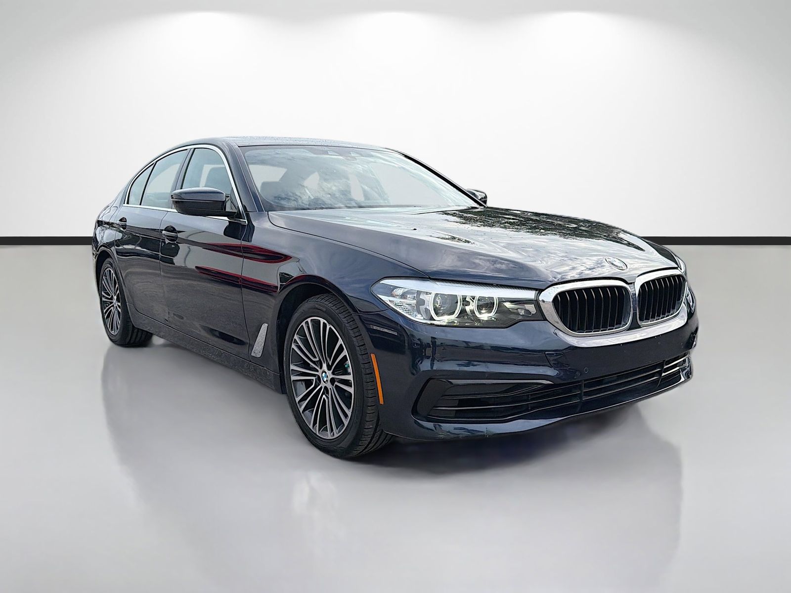 Imperial Blue Metallic 2020 BMW 5 Series Sedan All-Wheel Drive 8-Speed Automatic