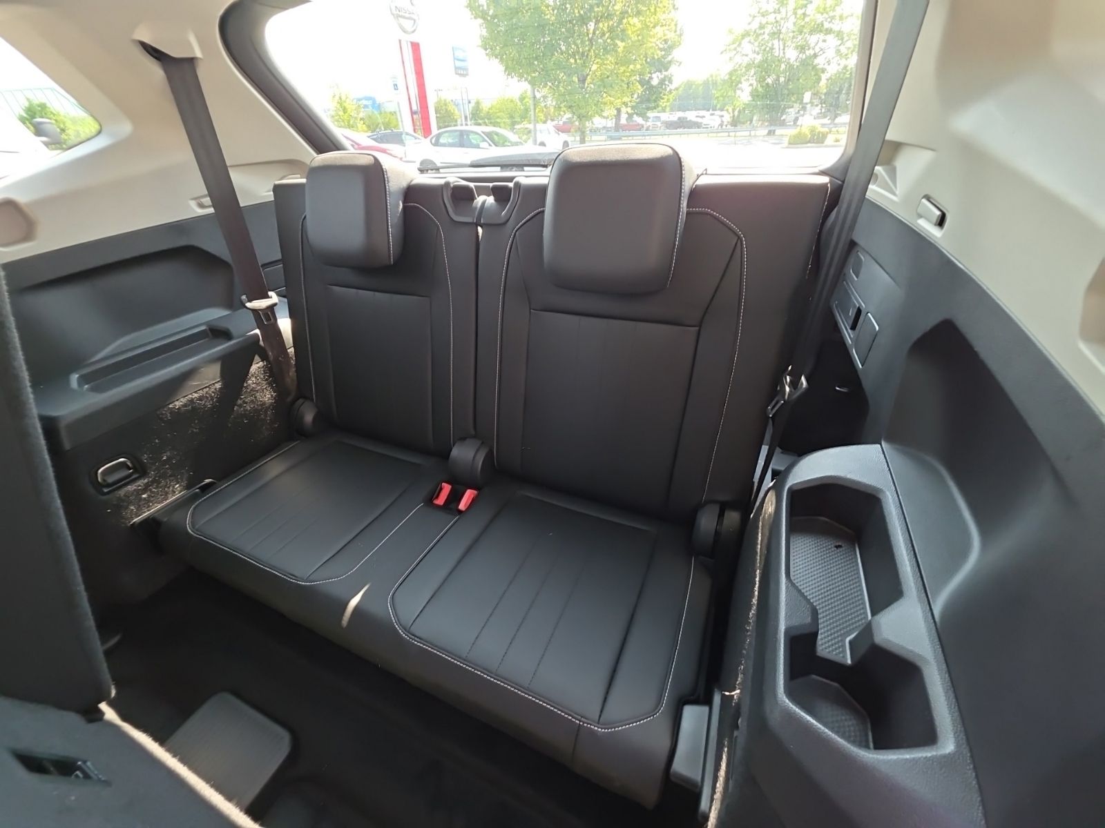 Used 2023 Gray Volkswagen 2.0T SE image 33