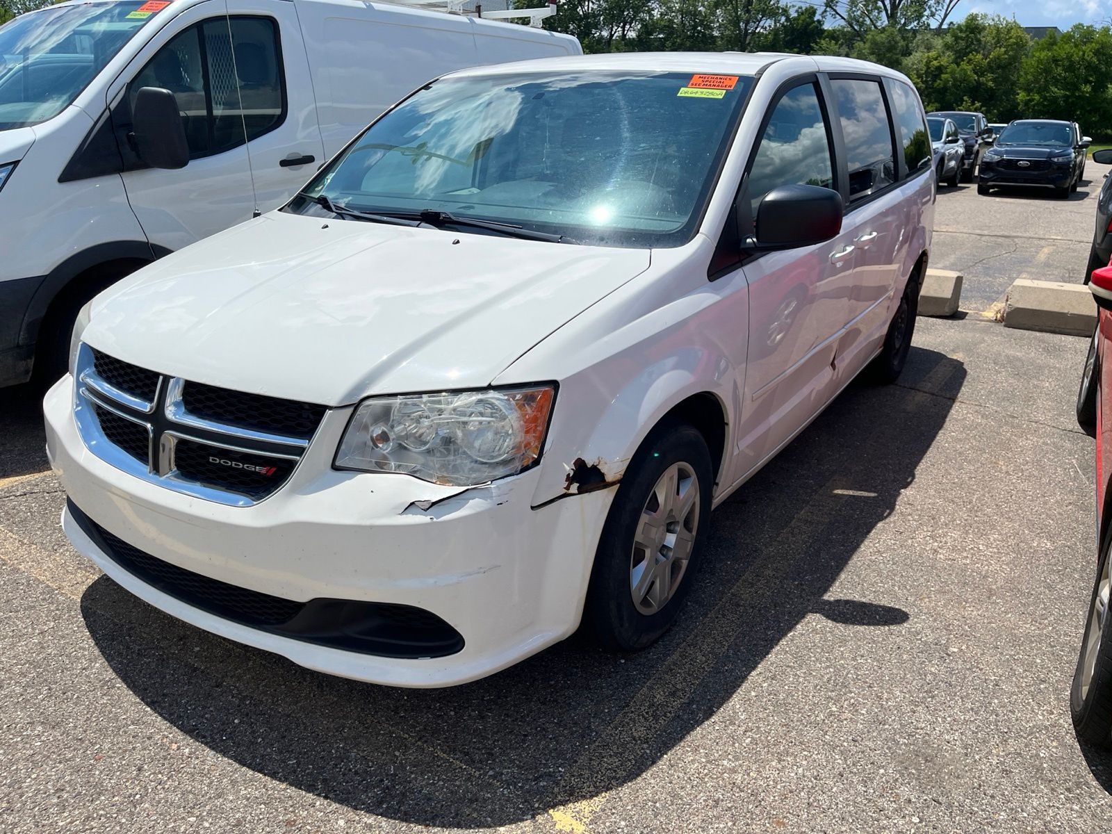 Stone White Clearcoat 2013 Dodge Grand Caravan Minivan Front-Wheel Drive 6-Speed Automatic
