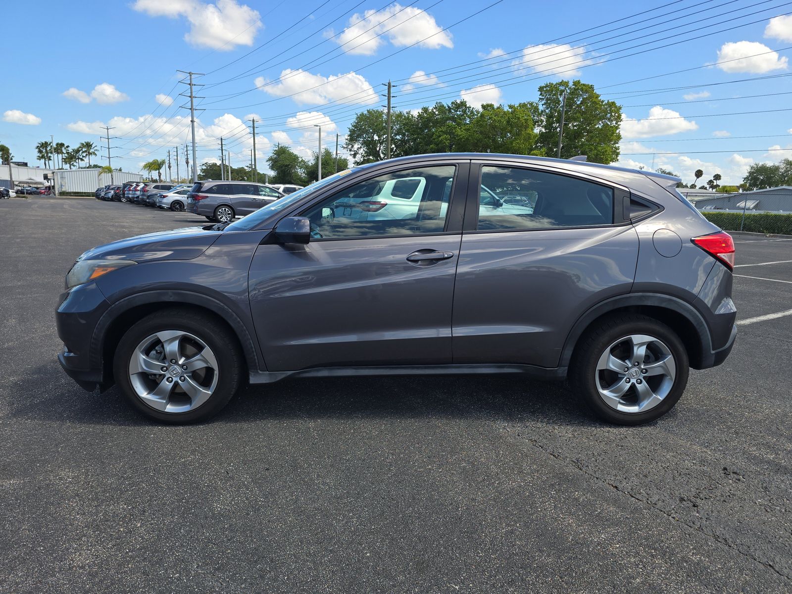 View vehicle photo 6