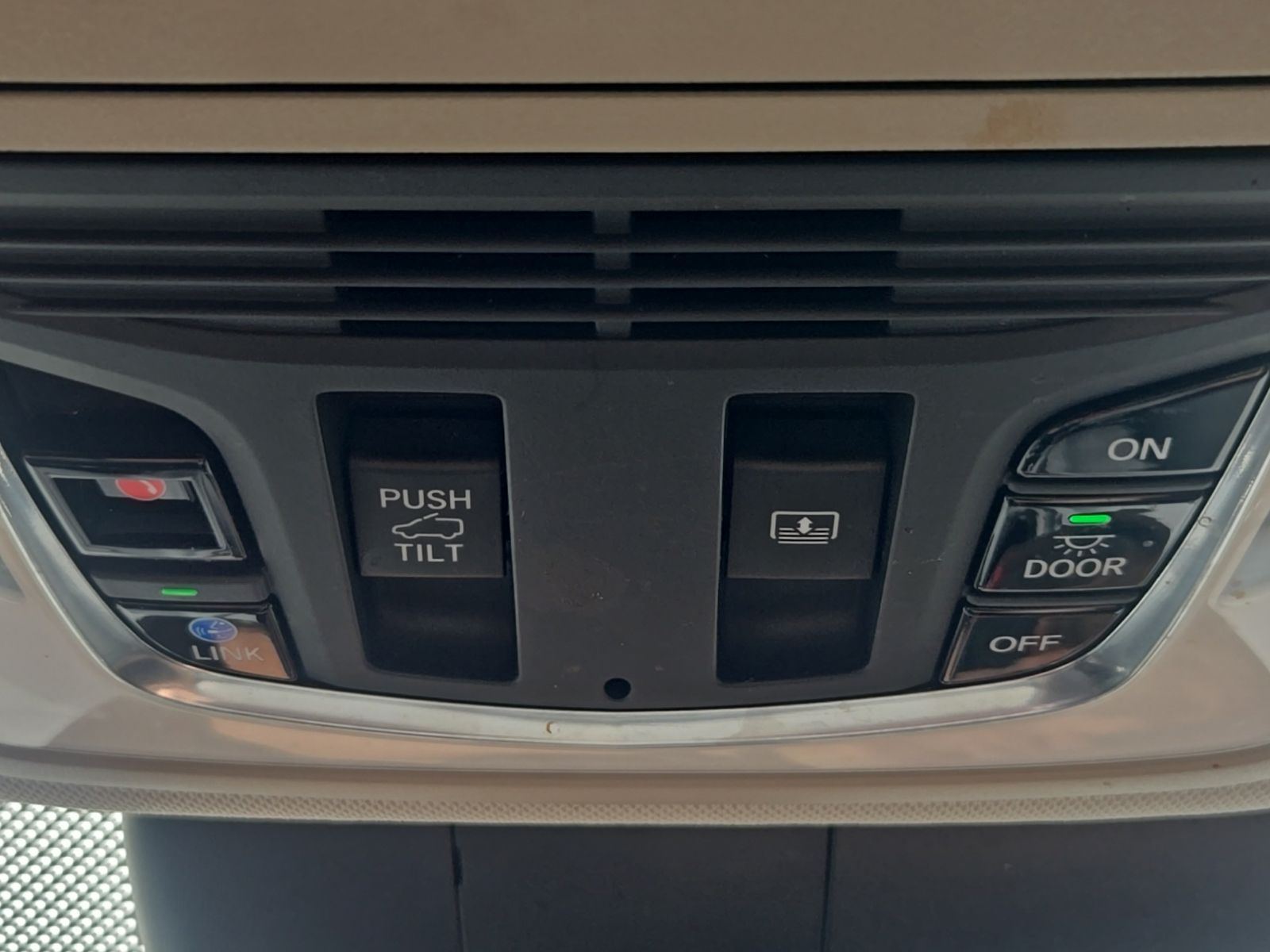 Used 2020  Acura Technology Package image 45