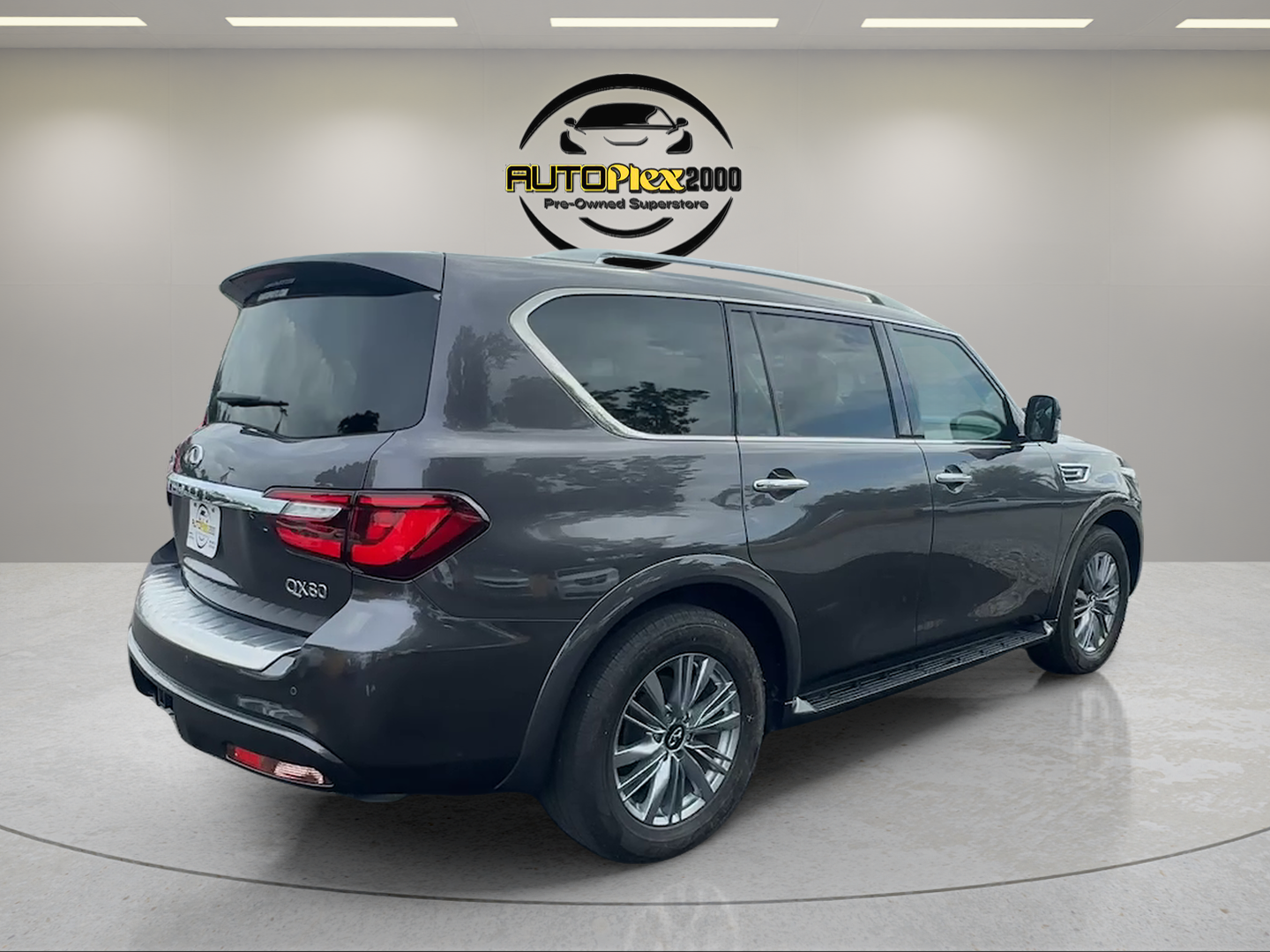 2022 INFINITI QX80 - Photo 7
