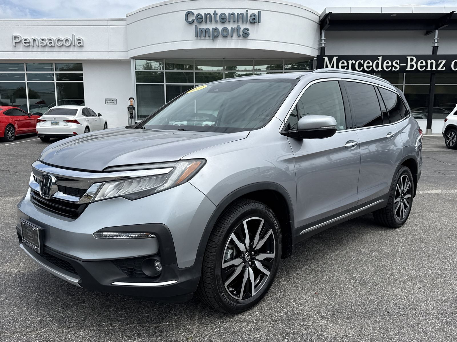 Silver 2021 Honda Pilot Touring FWD SUV / Crossover Front-Wheel Drive 9-Speed Automatic