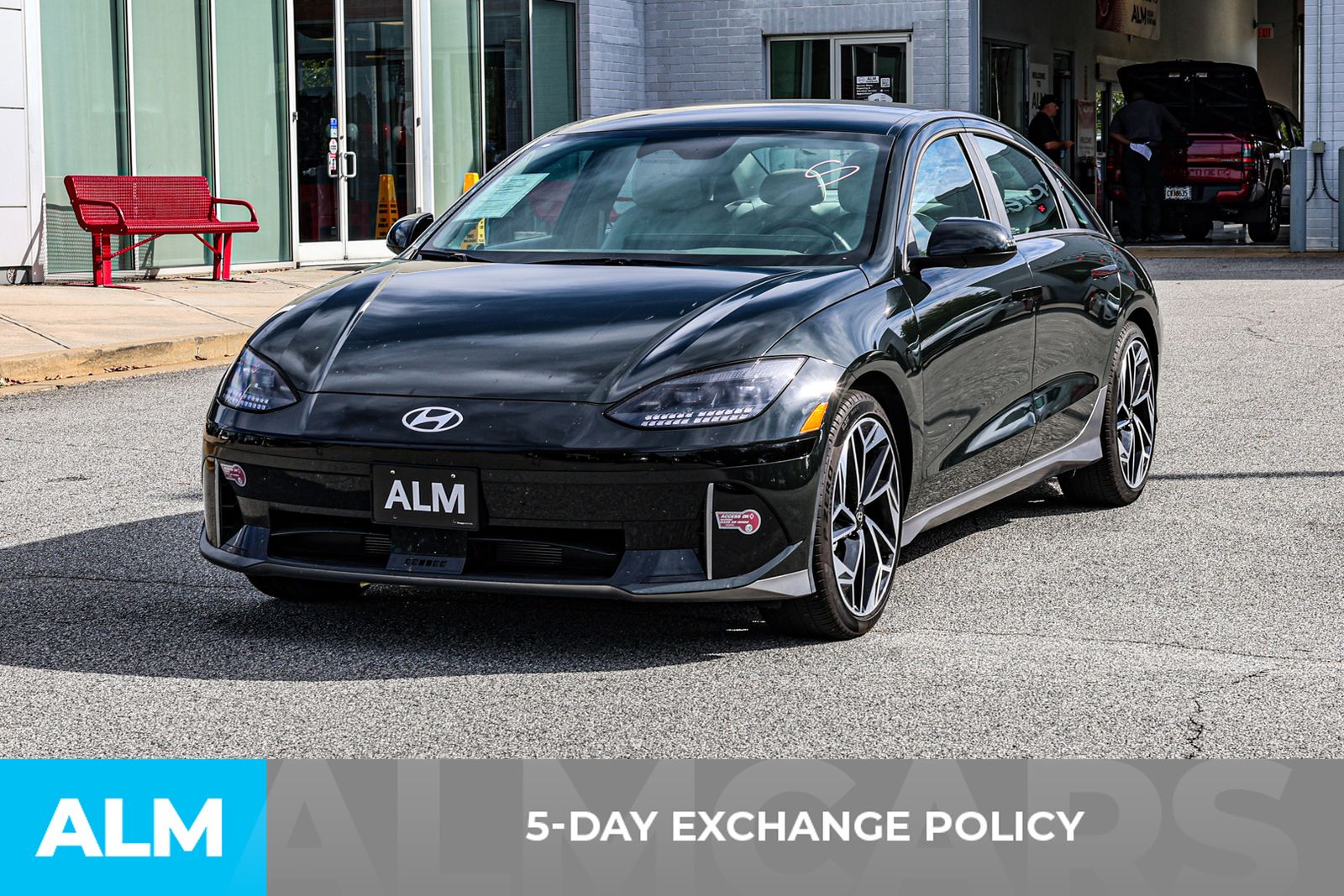 2024 Hyundai Ioniq 6 SEL photo 3