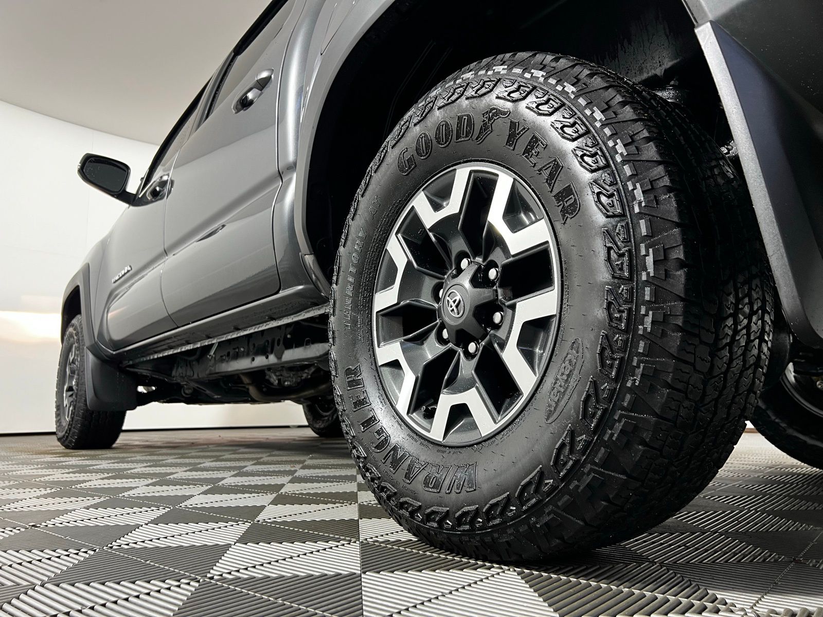 Thumbnail: 2023 Toyota Tacoma - 26